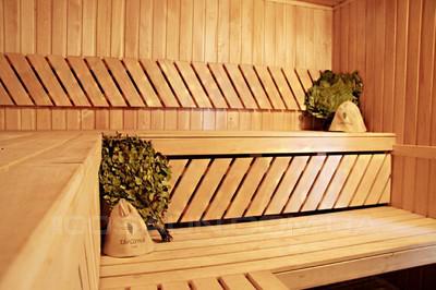 Спортивно-оздоровчий комплекс «Боксер» - лазні на воді відгуки, лазня/сауна Київ Дніпровський район Гідропарк, 800 метрів від Венеціанського моста, фото, адреса з картою проїзду.