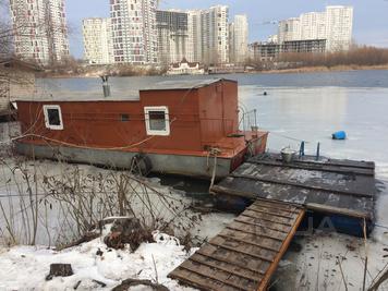 Спортивно-оздоровчий комплекс «Боксер» - лазні на воді відгуки, лазня/сауна Київ Дніпровський район Гідропарк, 800 метрів від Венеціанського моста, фото, адреса з картою проїзду.