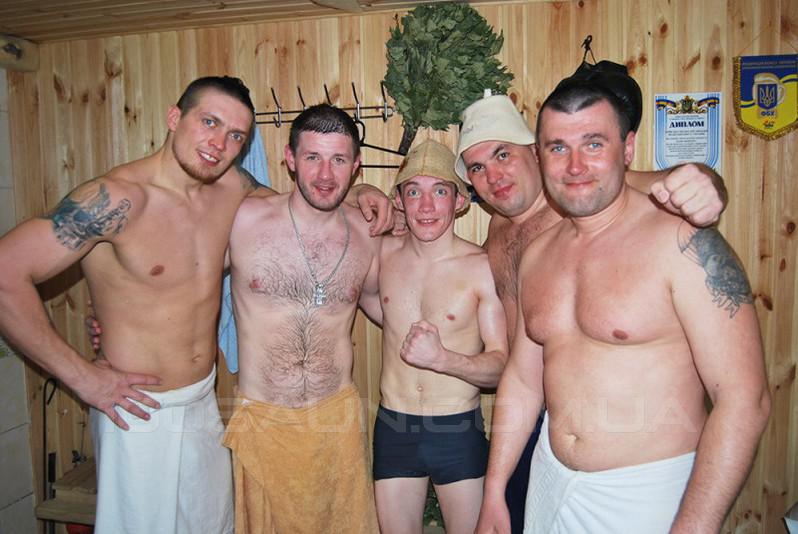 Спортивно-оздоровчий комплекс «Боксер» - лазні на воді відгуки, лазня/сауна Київ Дніпровський район Гідропарк, 800 метрів від Венеціанського моста, фото, адреса з картою проїзду.