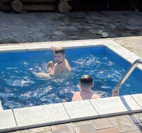 «БАНЕЧКА» на дровах в Гатном.МТеремки. відгуки, лазня/сауна Киев Голосеевский район Гатное ул. Юнацька, фото, адреса з картою проїзду.