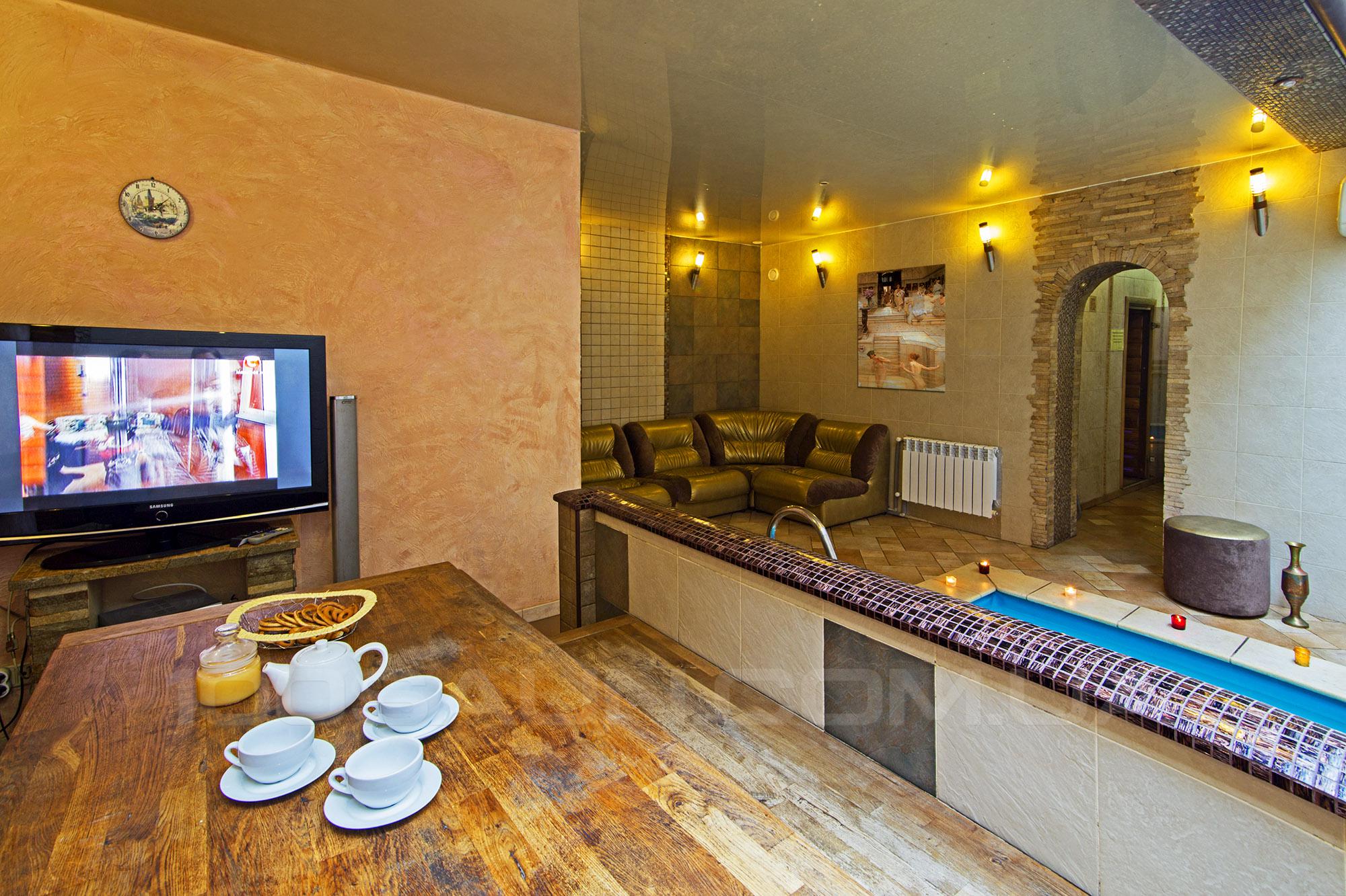 Сауна, лазня Баня на дровах «Деліс», Київ відгуки, фото, адреса - 100saun.com.ua Баня на дровах «Деліс» відгуки, лазня/сауна Київ Дніпровський район б-р. Перова, 21-В, фото, адреса з картою проїзду.